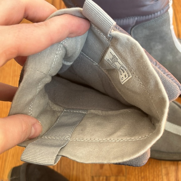 Lands End Winter Boots - Picture 7 of 9